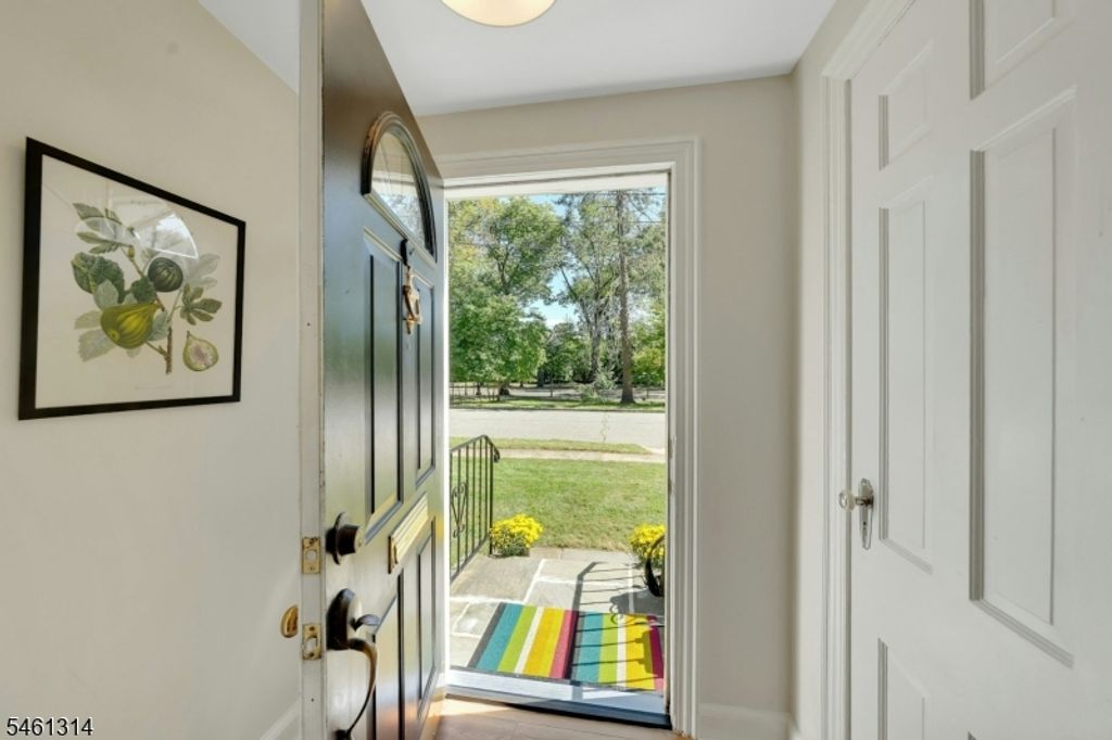 26 Whittier Ter, Bloomfield Twp., NJ 07003 — photo 4