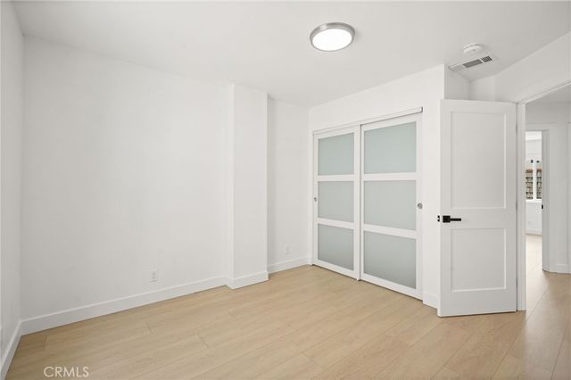 7010 Lennox Avenue, Van Nuys, CA 91405