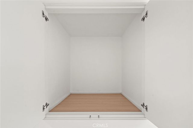 7010 Lennox Avenue, Van Nuys, CA 91405