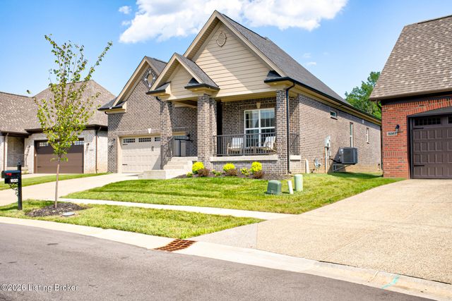 16021 Cumberland Lake Cir, Louisville, KY 40245