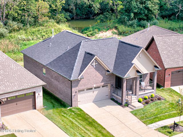 16021 Cumberland Lake Cir, Louisville, KY 40245