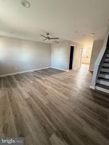 2714 THATCHER ST, Wilmington, DE 19802