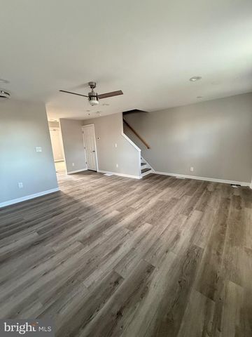 2714 THATCHER ST, Wilmington, DE 19802