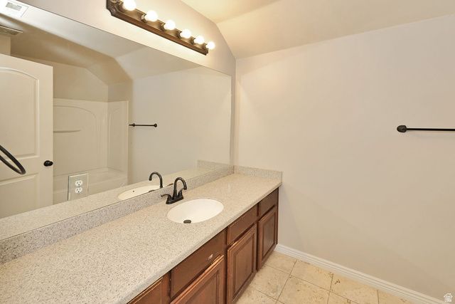 1013 W 250 N, Clearfield, UT 84015
