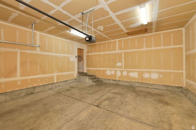 1013 W 250 N, Clearfield, UT 84015