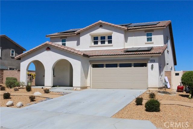 11822 Flushing, Victorville, CA 92392