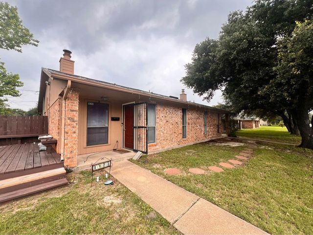 1928 Holleman Drive W, College Station, TX 77840