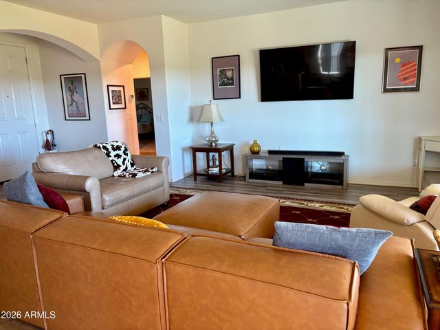 2525 N RIVERSIDE Drive, Florence, AZ 85132