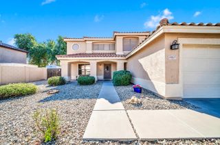 10617 W DALEY Lane, Peoria, AZ 85383