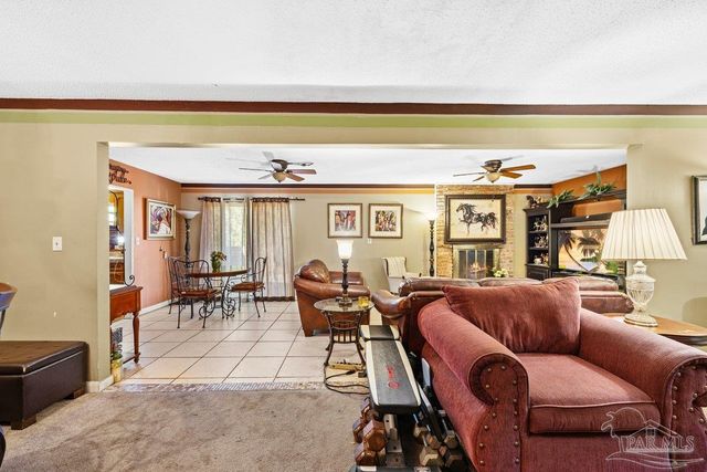 6002 Sarah Dr, Pensacola, FL 32503