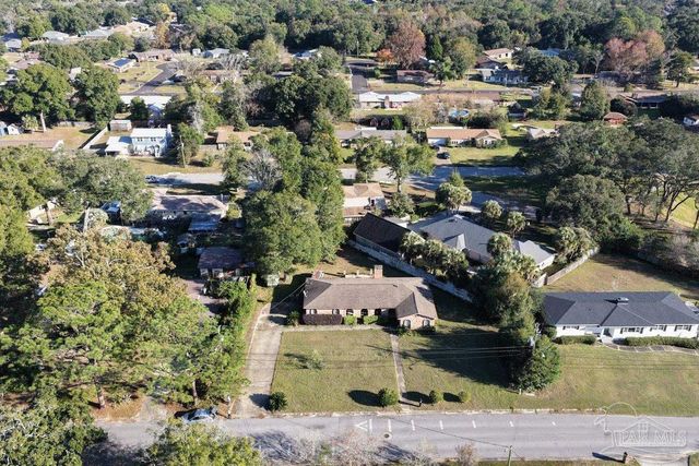 6002 Sarah Dr, Pensacola, FL 32503