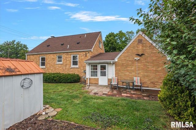 5 WESTWOOD Terrace, Springfield, IL 62702