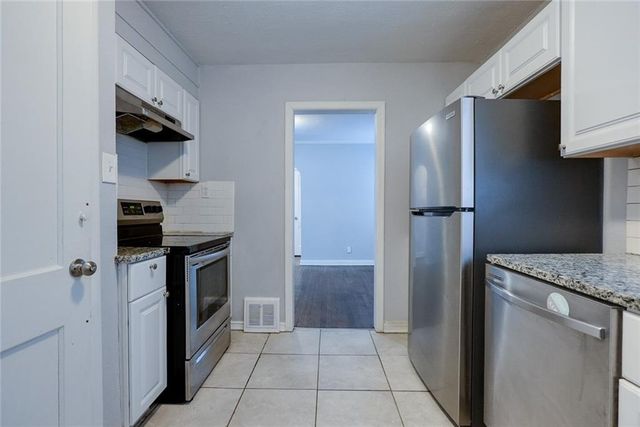 7202 Lydia Avenue, Kansas City, MO 64131