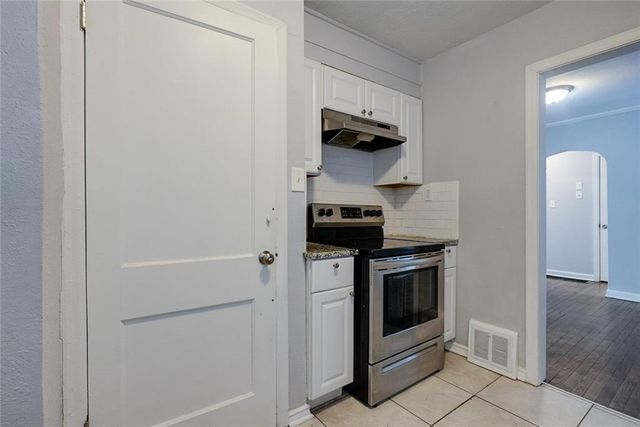 7202 Lydia Avenue, Kansas City, MO 64131