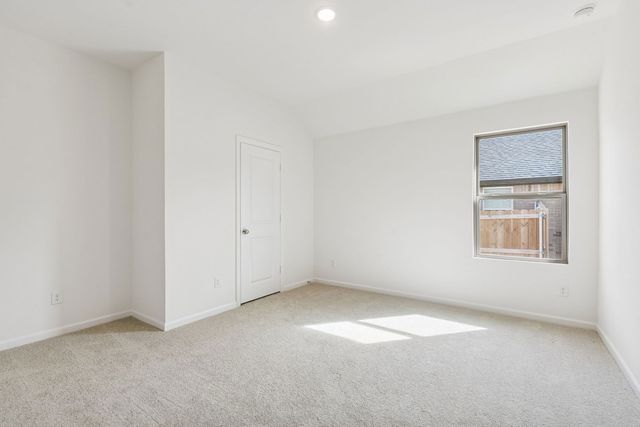 3884 Rose Hill Court, Denison, TX 75020