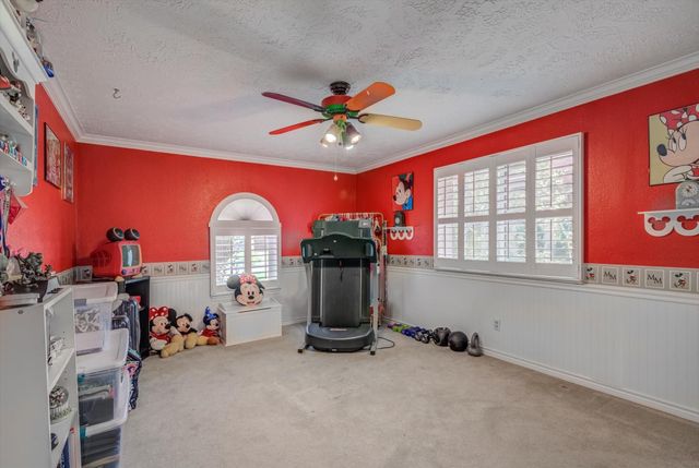 5230 Cripple Creek Court SE, Houston, TX 77017