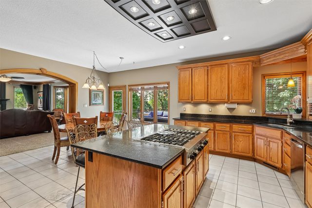 35115 Burgundy Circle, Waukee, IA 50263