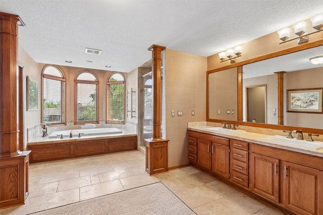 35115 Burgundy Circle, Waukee, IA 50263
