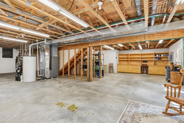 35115 Burgundy Circle, Waukee, IA 50263