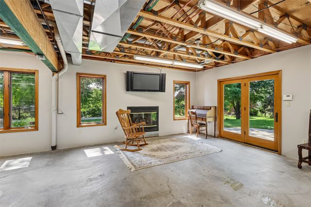 35115 Burgundy Circle, Waukee, IA 50263