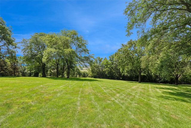 35115 Burgundy Circle, Waukee, IA 50263