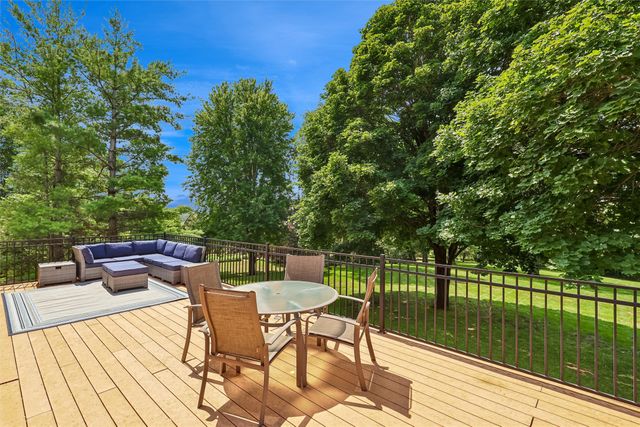 35115 Burgundy Circle, Waukee, IA 50263