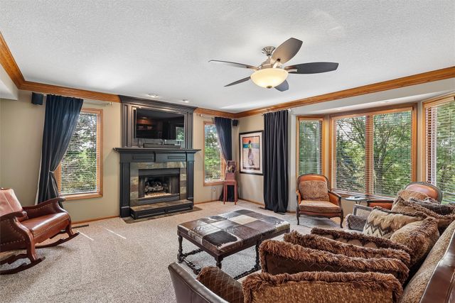 35115 Burgundy Circle, Waukee, IA 50263