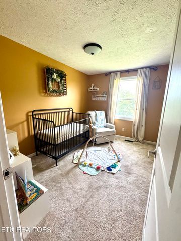 759 Laurel Rd, Clinton, TN 37716