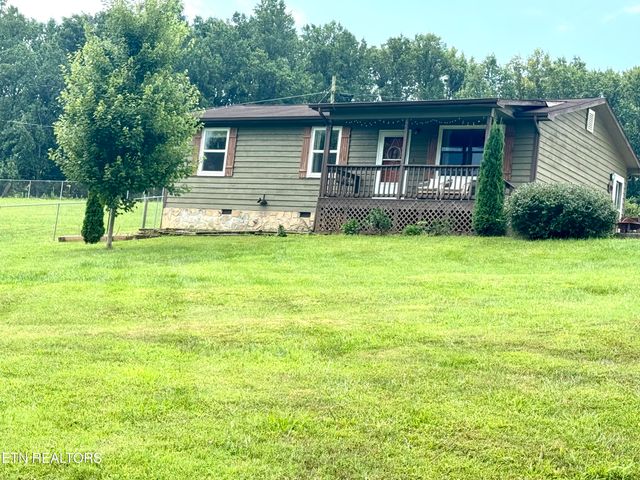 759 Laurel Rd, Clinton, TN 37716