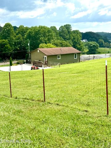 759 Laurel Rd, Clinton, TN 37716