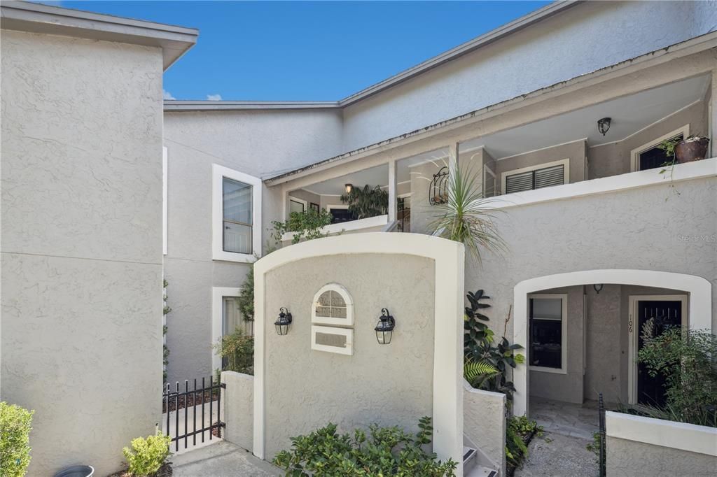 300 N SHADOWBAY BOULEVARD 204, Longwood, FL 32779
