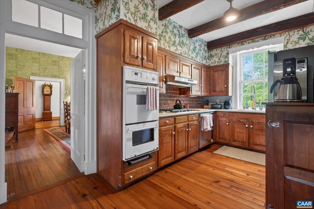 1268 GLENTHORNE LOOP, Nellysford, VA 22958