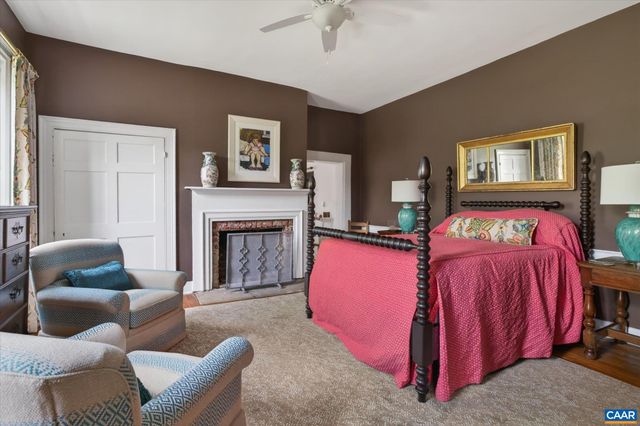 1268 GLENTHORNE LOOP, Nellysford, VA 22958