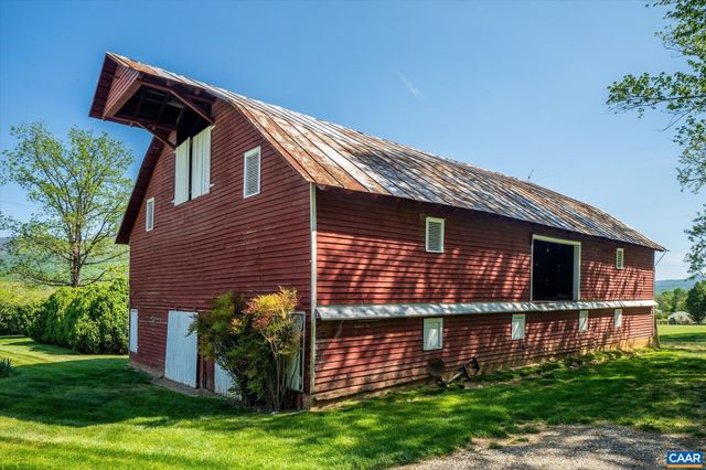 1268 GLENTHORNE LOOP, Nellysford, VA 22958