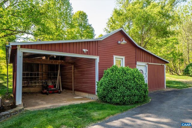 1268 GLENTHORNE LOOP, Nellysford, VA 22958
