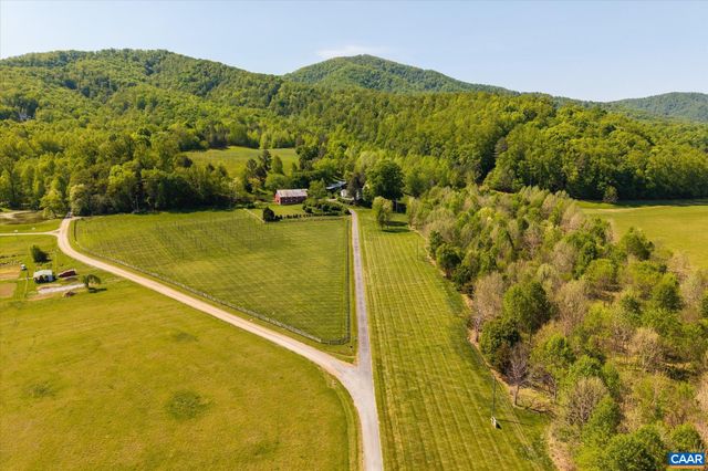 1268 GLENTHORNE LOOP, Nellysford, VA 22958