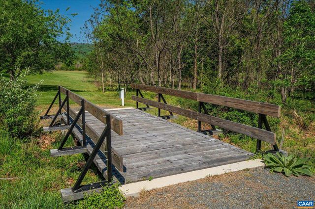 1268 GLENTHORNE LOOP, Nellysford, VA 22958