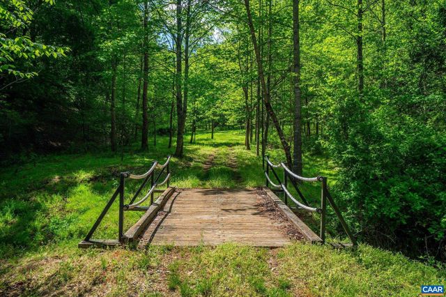 1268 GLENTHORNE LOOP, Nellysford, VA 22958