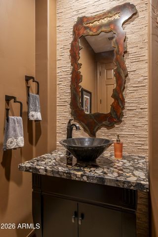 6338 E AMBER SUN Drive, Scottsdale, AZ 85266