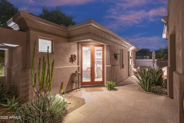 6338 E AMBER SUN Drive, Scottsdale, AZ 85266