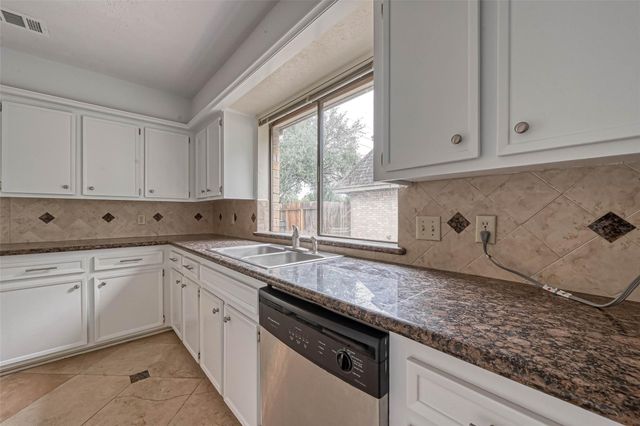 2831 Pecan Ridge Drive, Sugar Land, TX 77479