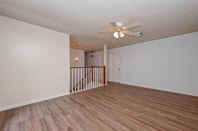 2831 Pecan Ridge Drive, Sugar Land, TX 77479