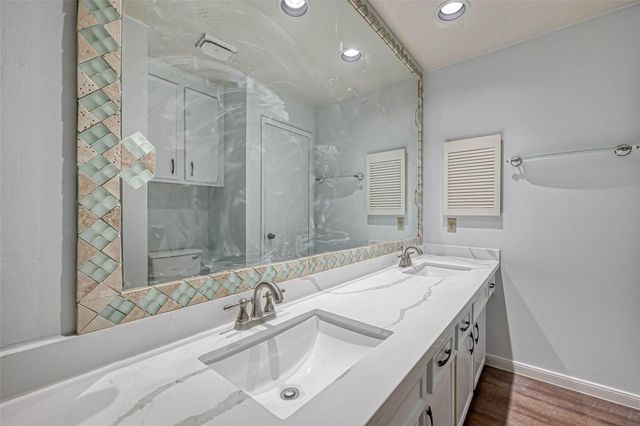 2831 Pecan Ridge Drive, Sugar Land, TX 77479