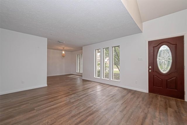 2831 Pecan Ridge Drive, Sugar Land, TX 77479