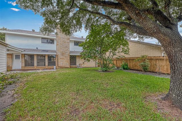 2831 Pecan Ridge Drive, Sugar Land, TX 77479