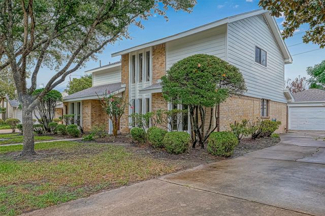 2831 Pecan Ridge Drive, Sugar Land, TX 77479