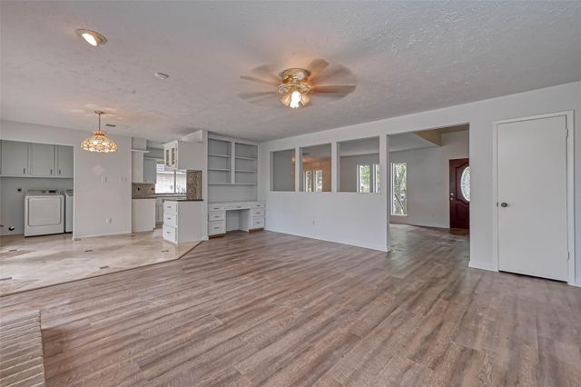 2831 Pecan Ridge Drive, Sugar Land, TX 77479