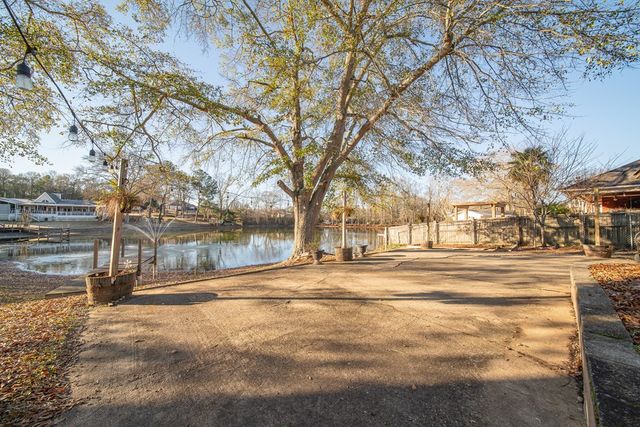 3600 Brookwood Court, Phenix City, AL 36867