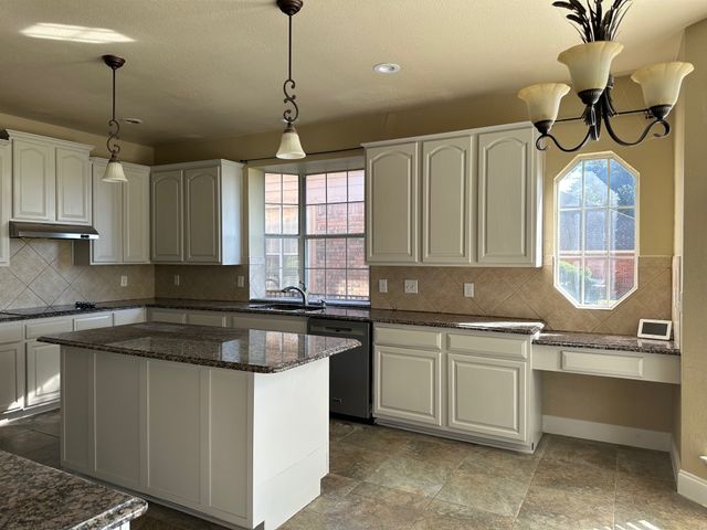 5520 S Briar Ridge Circle, Mckinney, TX 75072