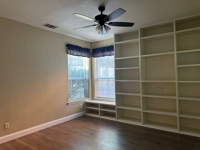 5520 S Briar Ridge Circle, Mckinney, TX 75072